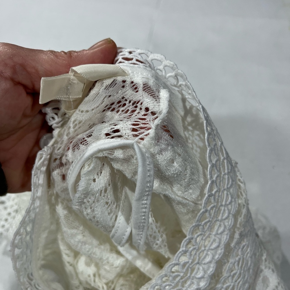 ADIVA RUFFLE SLEEVE LACE TOP (769) - Picture 12 of 16
